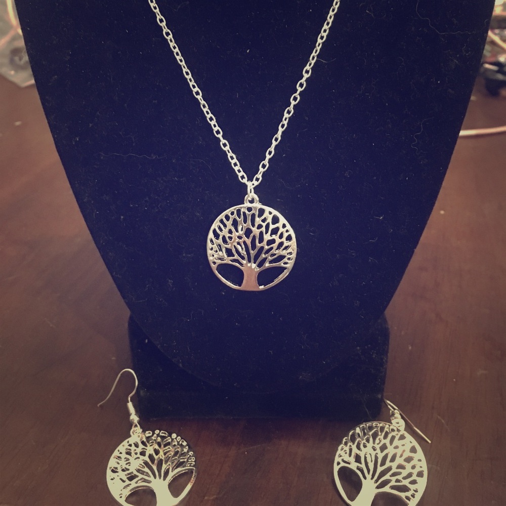 Tree of life necklace and earring set